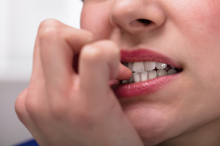 malos hábitos dentales